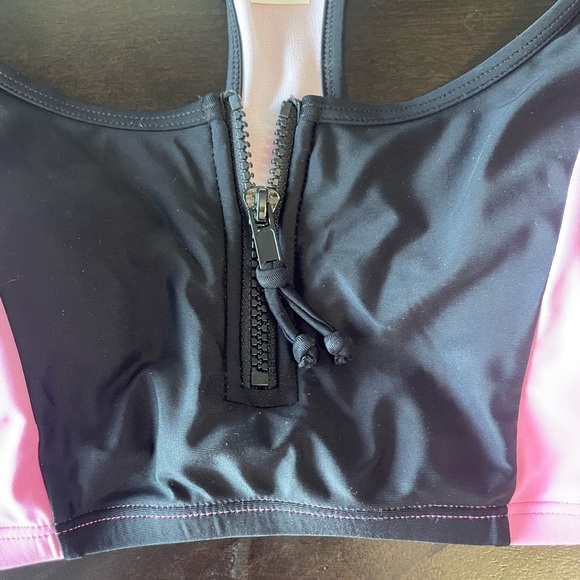 Sports Illustrated Swimsuit in Black and Pink - size medium Bikini Set - Picture 9 of 16